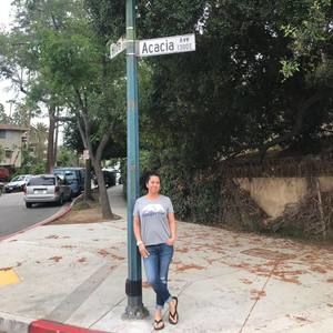 Meet your Posher, Flory